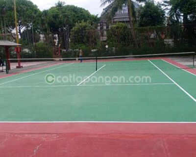 Cara Perawatan Lapangan Outdoor Saat Musim Hujan